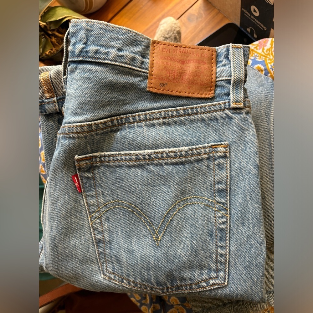 Levi’s size 28x30 jeans straight leg 100% cotton - Picture 5 of 8